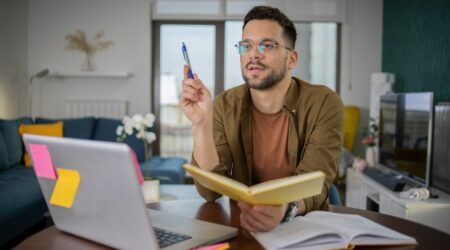 Balancing Work and Study with Distance Learning Programs