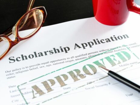 How to Write a Winning Essay for Scholarship Application